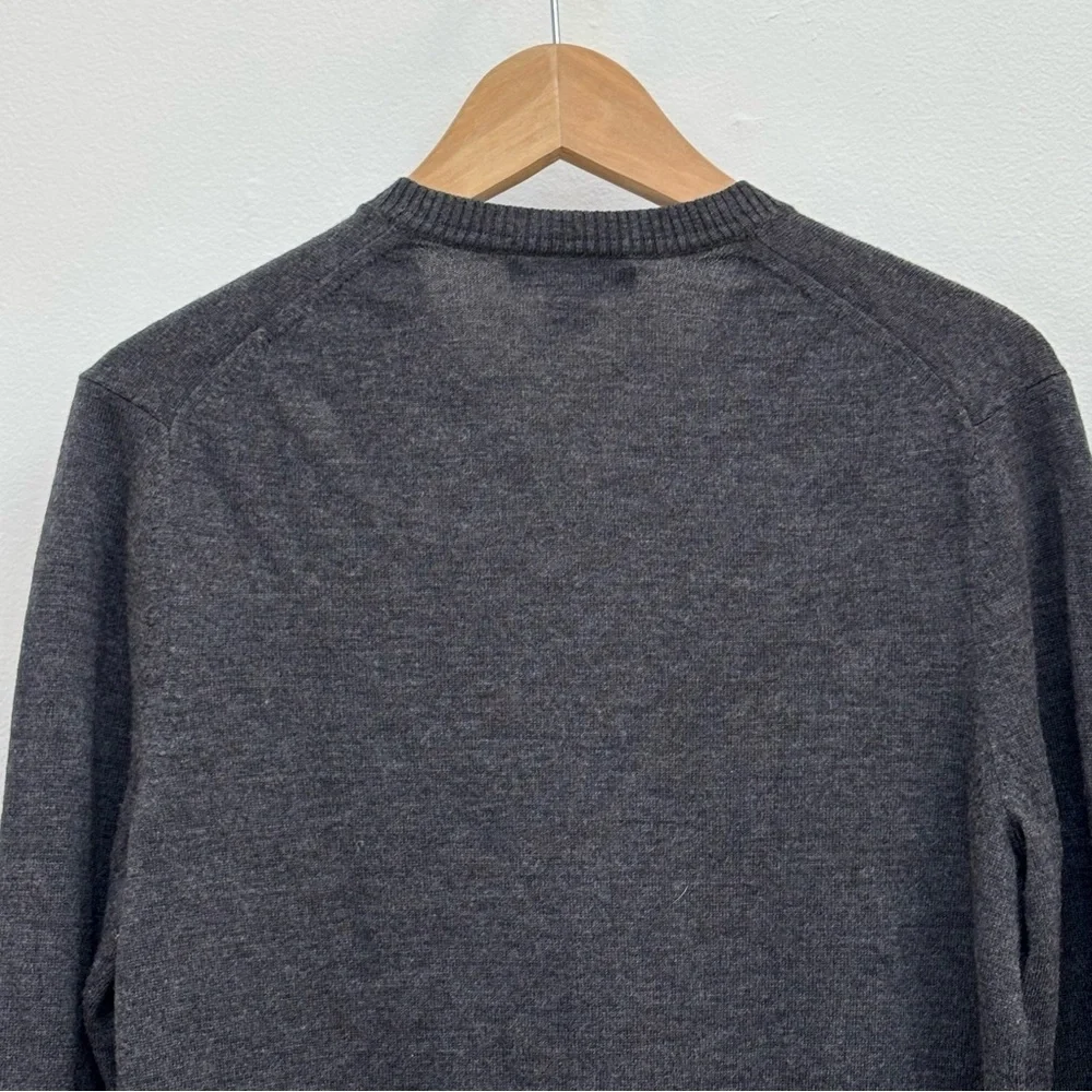 Banana Republic Men's Merino Wool V Neck Sweater Classic Preppy Academia Gray M